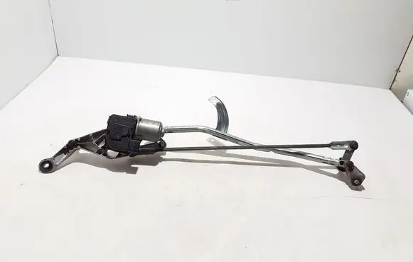 Mercedes-Benz AMG GT 4 x290 w290 Front wiper linkage A2908201900