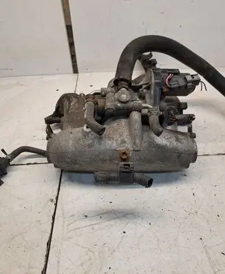 Toyota Prius (NHW20) Intake manifold 1NZFXE