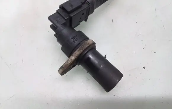 BMW 5 E39 Crankshaft position sensor 2249320F