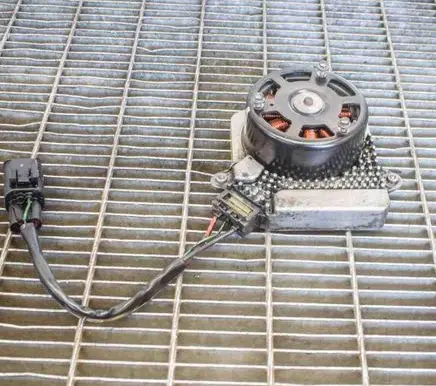 BMW 3 F30 F35 F31 Fan impeller 9300064 8641947
