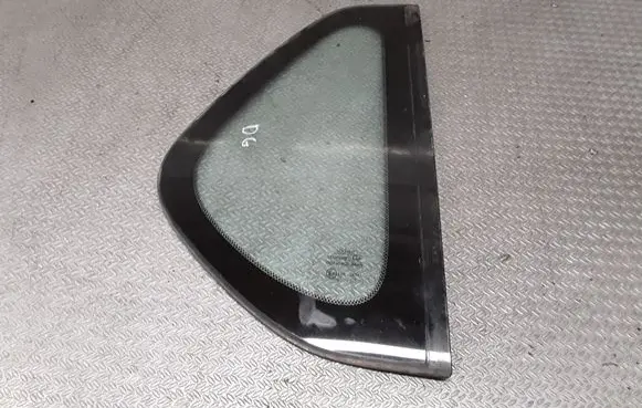 Opel Frontera B Rear side window
