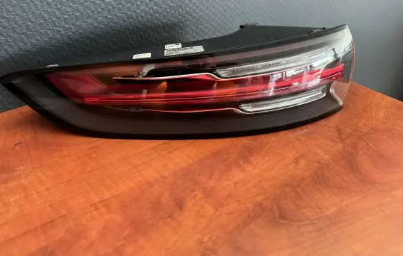 Porsche Cayenne (9Y0 9Y3) Rear/tail lights 9Y0945095G T9Y0095 20630102