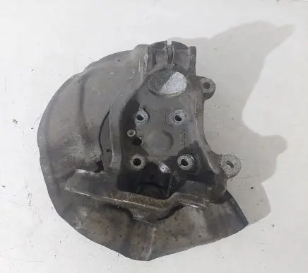 BMW 5 E60 E61 Front wheel hub 6760954