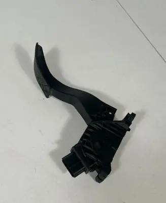 Skoda Superb B8 (3V) Accelerator throttle pedal 5Q1723503H