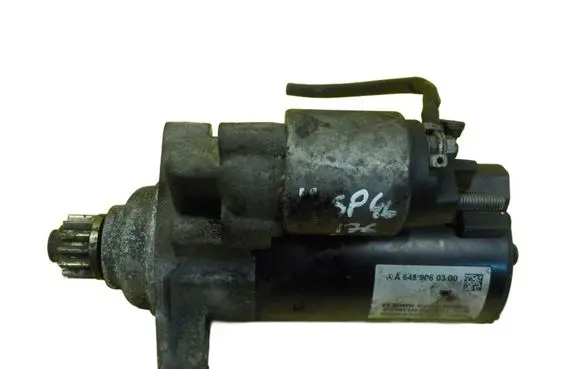 Mercedes-Benz A W176 Starter motor 0001153510 A6459060300