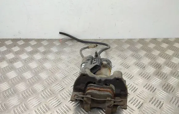 Volkswagen Touran III Rear brake caliper 5Q0615405DB