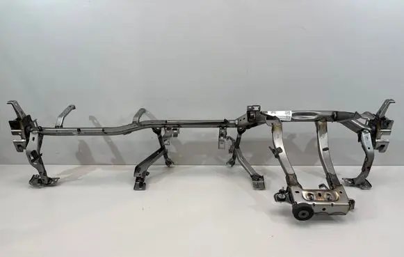 BMW 4 G22 G23 G24 G26 Dashboard cross member/frame bar 6804040