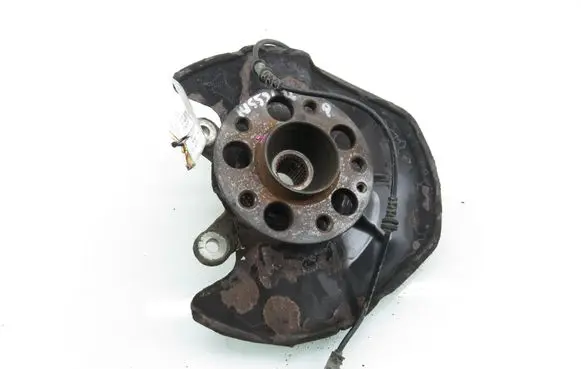 Mercedes-Benz B W245 Front wheel hub spindle knuckle 