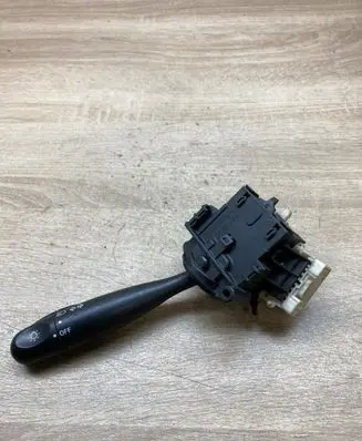 Toyota Yaris Indicator stalk 1736482