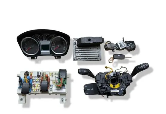 Ford C-MAX I Engine ECU kit and lock set S118934202D 7M5112A650AFD