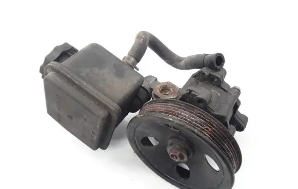 Chrysler Crossfire Power steering pump 0024662401 A0004600183