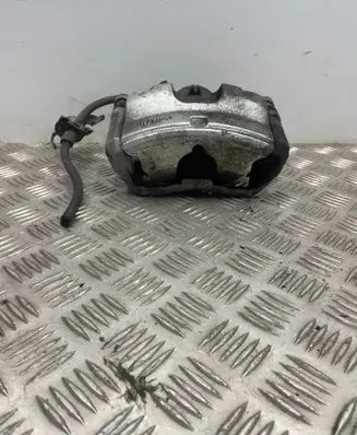 BMW 2 Active Tourer U06 Front brake caliper 8850010