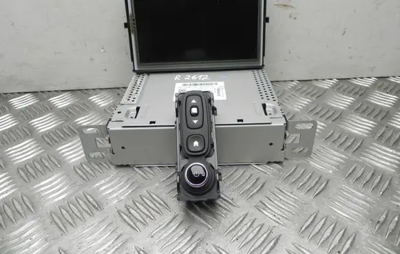 Renault Zoe Radio/CD/DVD/GPS head unit 259156379R