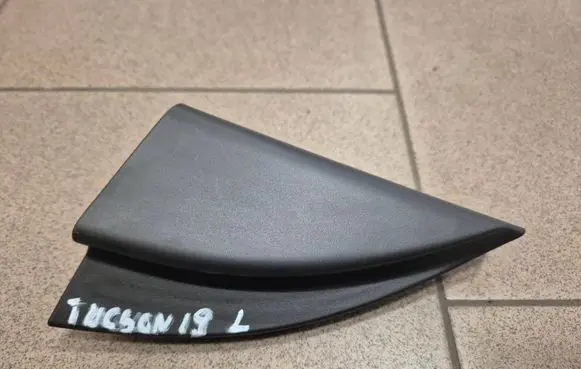 Hyundai Tucson TL Other front door trim element 87651D7000
