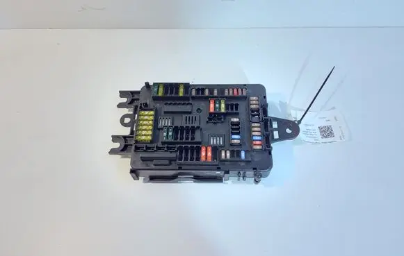 BMW 1 F20 F21 Fuse module 9261111 61149261111