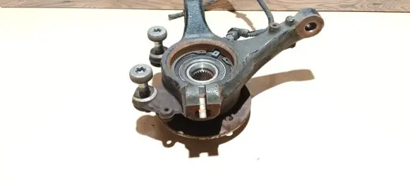 Peugeot 2008 II Front wheel hub