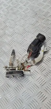 Suzuki Jimny Tailgate/trunk/boot lock/catch/latch