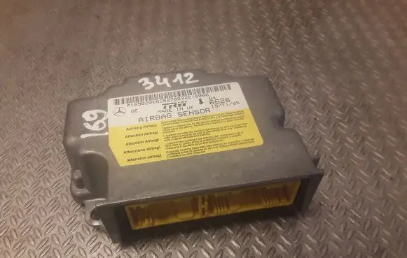 Mercedes-Benz A W169 Airbag control unit/module 1698206626