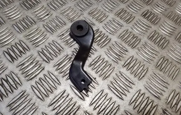Honda CR-V Radiator mount bracket