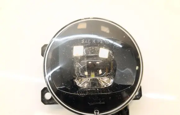 Peugeot 5008 II Front fog light 9811333380