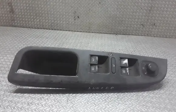 Volkswagen Golf V Electric window control switch 1K4868049A