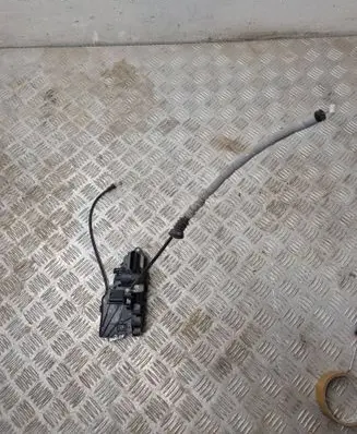 Volvo XC40 Front door lock 31440998