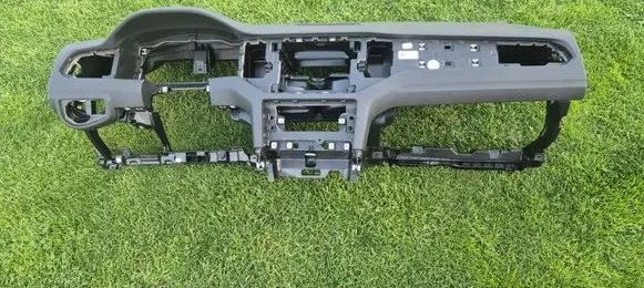 Volkswagen Golf VII Dashboard 517858295