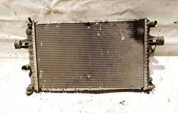 Coolant radiator