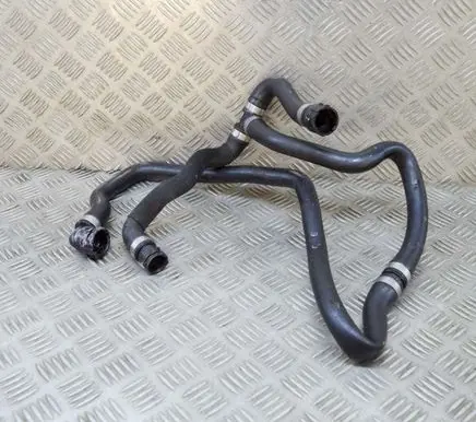 Mercedes-Benz C W205 Engine coolant pipe/hose A2055010700