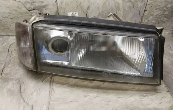 Skoda Octavia Mk1 (1U) Headlight/headlamp