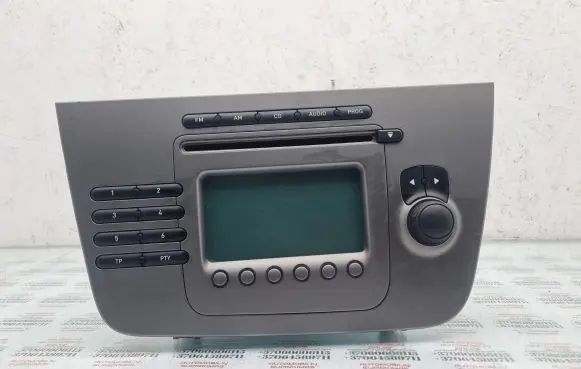 Seat Toledo III (5P) Radio/CD/DVD/GPS head unit 5P1035152
