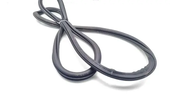 Audi A1 Front door rubber seal 82G331721B
