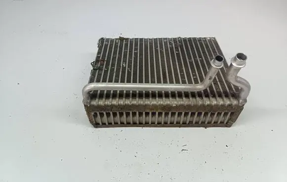 Air conditioning (A/C) radiator (interior)