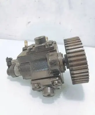 Opel Zafira B Fuel injection high pressure pump 0055204599 0445010097 0390113
