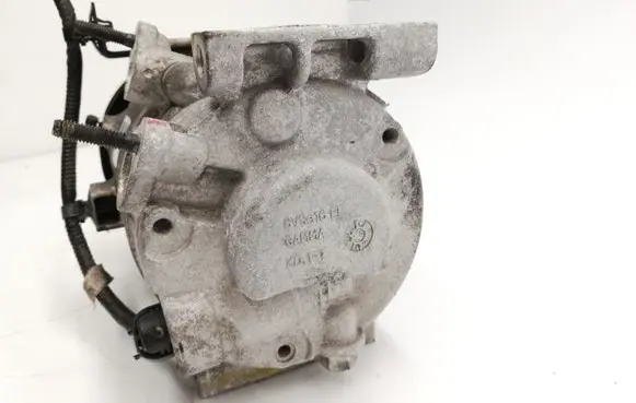 KIA Sportage Air conditioning (A/C) compressor (pump) F500NFFAA02