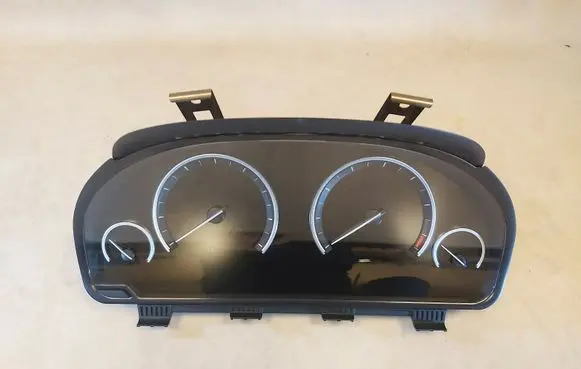 BMW 5 F10 F11 Speedometer (instrument cluster) 62108795126 62109328813