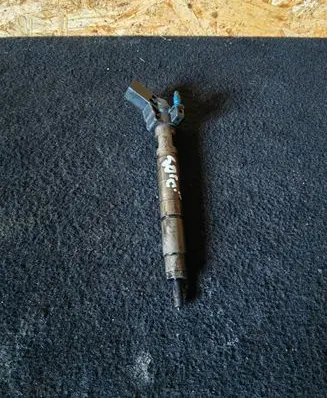 KIA Sorento Fuel injector 0445116018