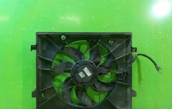 Chrysler Grand Voyager V Fan set 04677769AF 18AB19
