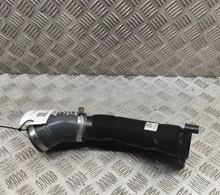 Skoda Karoq Air intake duct part 05L145828D 05L145762D