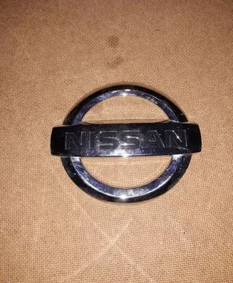 Nissan Murano Z51 Manufacturer badge logo/emblem 