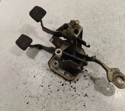 Peugeot 206 Pedal assembly 