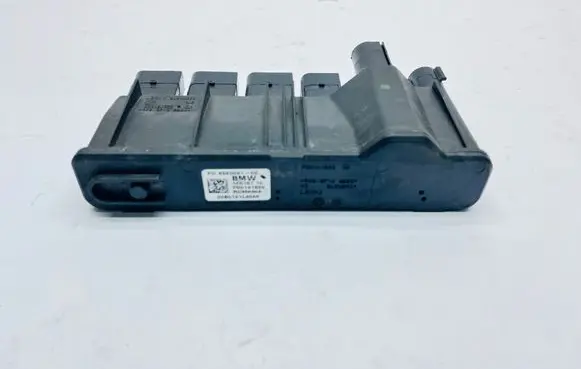 BMW 5 G30 G31 G38 Current control relay P00141662 8583091 P00141659