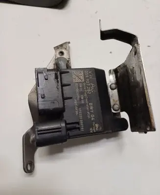 Volkswagen Touareg III Glow plug pre-heat relay 059907282