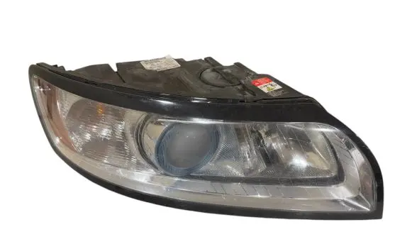 Volvo V50 Headlight/headlamp 31299588 0301237272 LE06A6152X