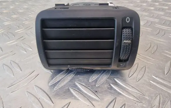 Volkswagen PASSAT B5.5 Dashboard side air vent grill/cover trim 3B0819703D