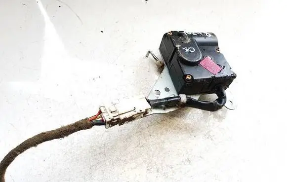 Hyundai Trajet Air flap motor/actuator f00s4c2115