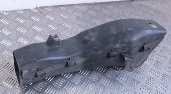 BMW X5 E70 Air intake duct part 8037140
