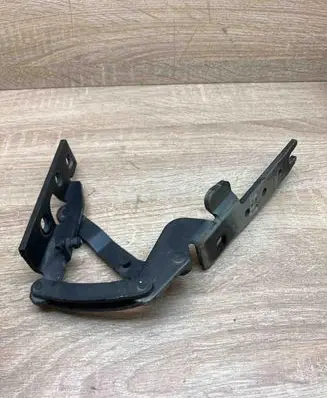 BMW 7 E65 E66 Engine bonnet/hood hinges 8240333