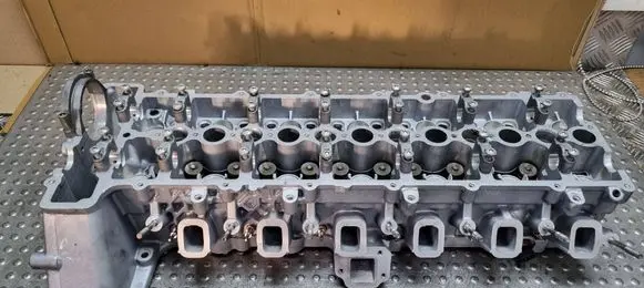 BMW X5 E70 Engine head 7792753