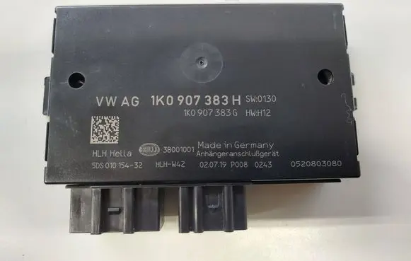 Volkswagen Transporter - Caravelle T6 Tow bar trailer control unit/module 1K0907383H 1K0907383G